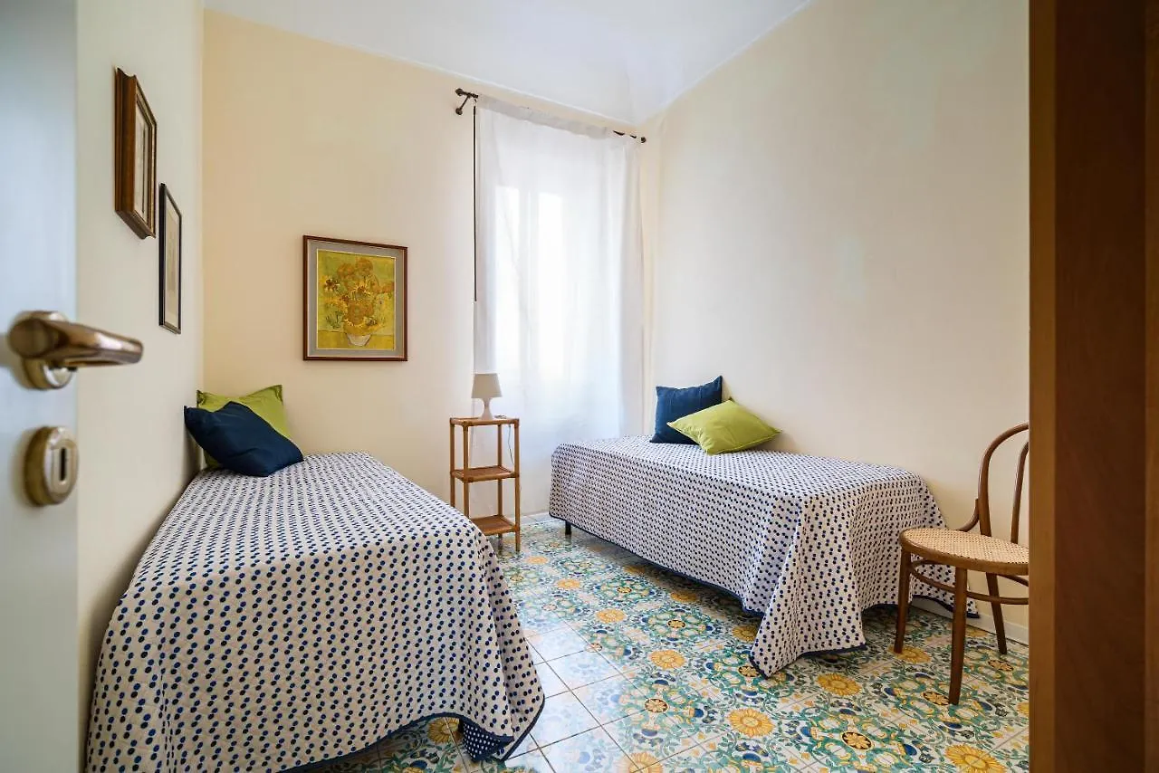 Apartment Blondie Taormina Italy